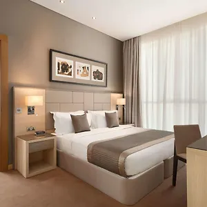 4* Otel Tryp By Wyndham Center